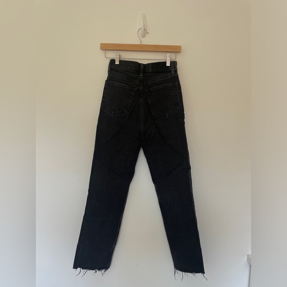 Abercrombie & Fitch 90’s Straight Ultra High Rise Crossover Jeans in Black, 25/0 - Picture 4 of 4